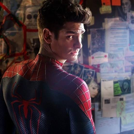 Peter Parkerin Spider-Man olduğu evrenler içinden favori Peter Parkeriniz hangisi?