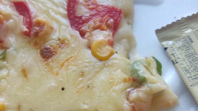 Pizza diye söyledim, bu geldi. Kazık mı yedim?