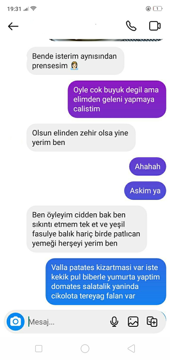 Sizce gerçekten seviliyor muyum? Güzelce okuyup öyle yorum yapın?