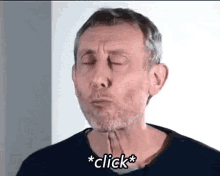 Erkekler, günlük sık sık göbeği açık giyinen kızları nasıl buluyorsunuz?