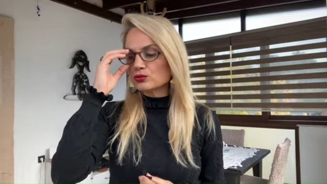 300 bin TL param var. Faize mi atsam, altın mı alsam?