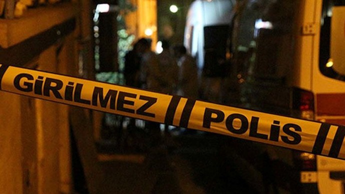 57 yaşındaki bir erkek, 19 yaşındaki sevgilisinin tuzağına düştü ve kimyasal sıvı enjekte edilerek öldürüldü. Ne düşünüyorsunuz?