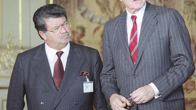 Türkiye'de Atatürk'ten sonra en başarılı bulduğunuz siyasetçi kim?