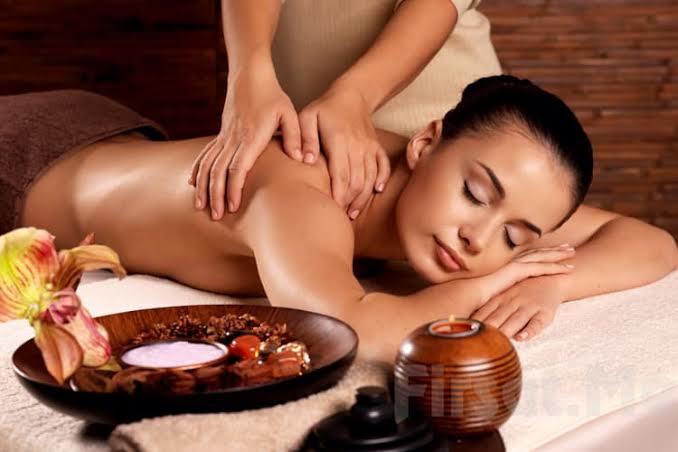 Karşı cinsten birine spa masajı yaptırır mısınız?
