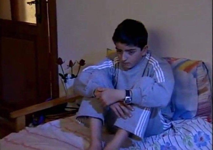Kolay uyanan mısın, bir türlü uyanamayan mı?