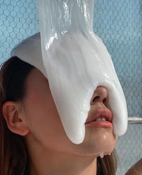 Sevgilim para harcamak istemediği için sürekli evine çağırıyor, sizce çok mu cimri?