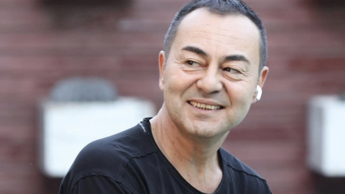 Serdar Ortaç kadın erkek eşitliğine karşı erkeklere seslendi: "Kadınlara yüz vermeyin!" Cevaben ne demek istersiniz?