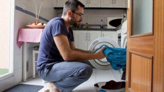 Seninle hayatı paylaşmak istiyorum, özellikle de çamaşır yıkarken?