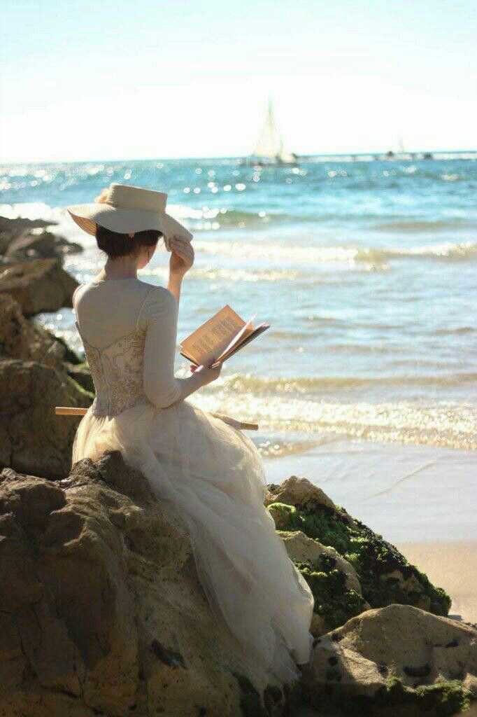 Hayatta eğlenmene bak takıl cılar ile  herşeyin bir nedeni ve amacı vardır cılar neden birbirlerine daima sinir olurlar sizce?
