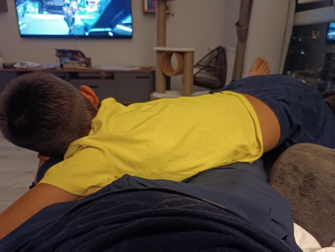 Bir anne baba, sadece ekmek mi getirir? Başka nedir düşündünüz mü?