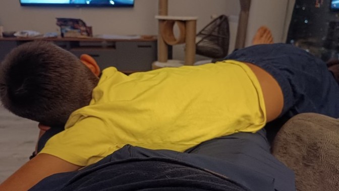 Bir anne baba, sadece ekmek mi getirir? Başka nedir düşündünüz mü?