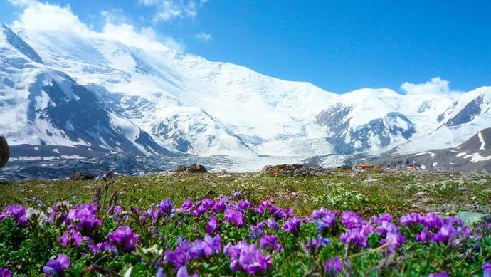Orta asya üleklerinden en çok hangisnii gezmeye gitmek istersiniz ?