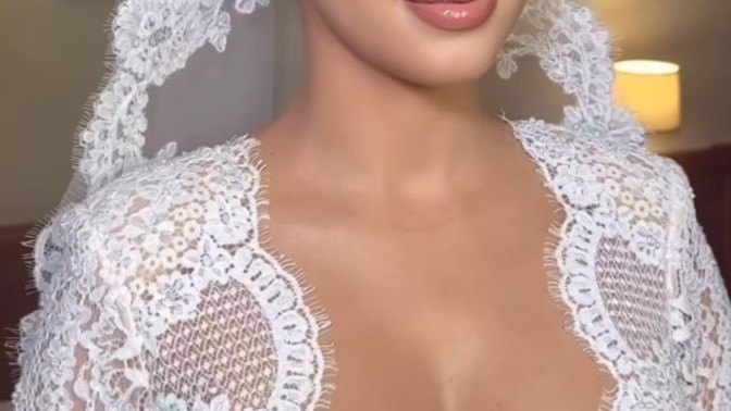 Bunun gibi bir gelinlik giyer miydiniz?