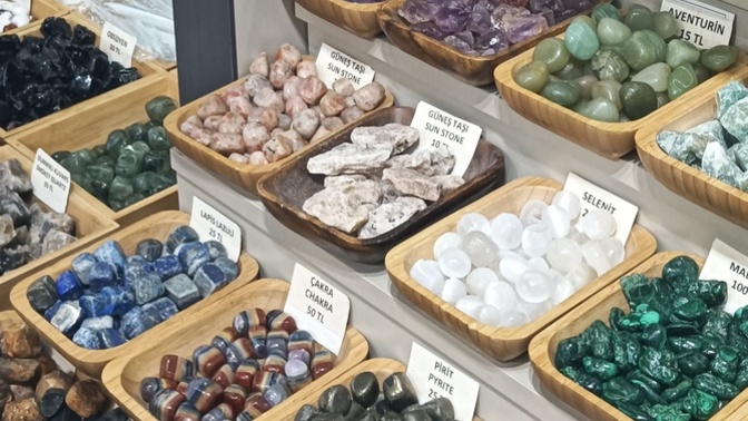 Doğal taşlara inanıyor musunuz?