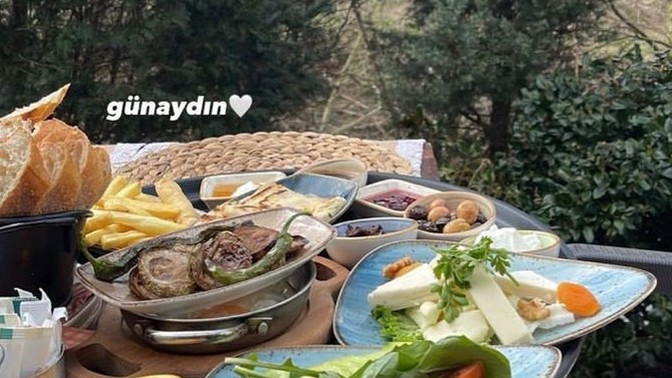 Pazar kahvaltısını saat kaçta yapıyorsunuz?