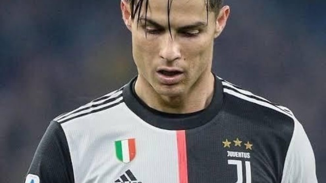 Ronaldonun bu saç stili adi ne?