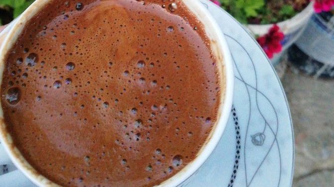 Günde kaç fincan çay veya kahve içersiniz?
