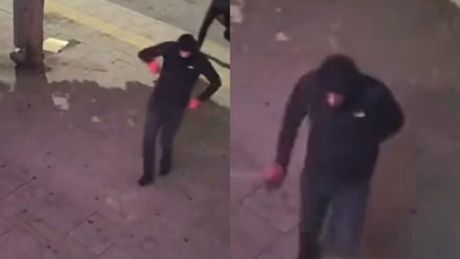 Başakşehir'de maskeli hırsızlar dans ederek kuyumcuyu soymaya gitmiş. Neyin rahatlığı bu?