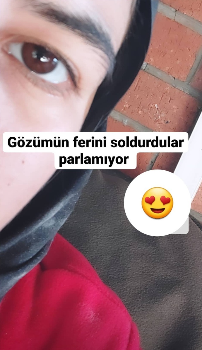 Bu resmi çeltiğimde biri kalbimi darmadağın etmişti o anki bunalımdan çektim