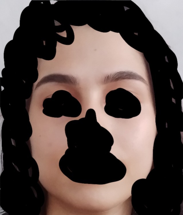 Kuaföre kaşlarımı aldırdım ama birbirinden çok farklı görünüyor, yamuk mu?