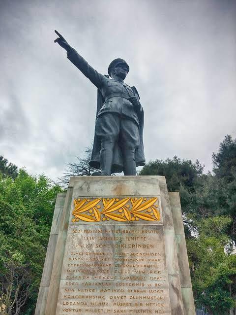 Çek Cumhuriyeti Atatürk heykeli dikilmesi talebini reddetti! Ne düşünüyorsunuz?