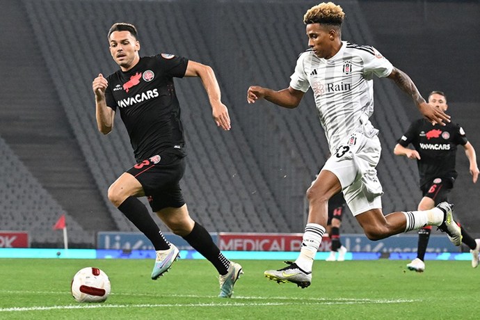 Kartal lige galibiyetle başladı! Karagümrük 0 - Beşiktaş 1... Maçı nasıl buldunuz?
