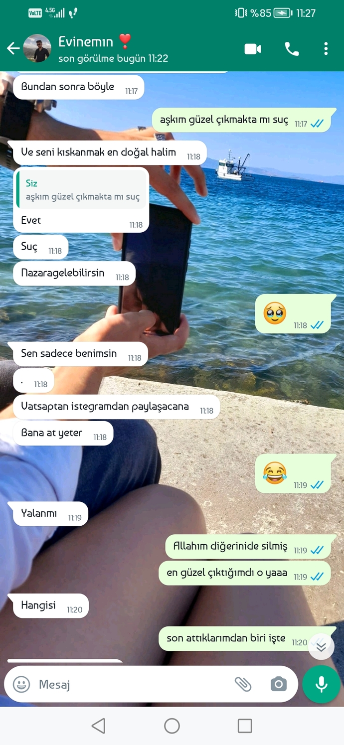 Kıskanç olmak mı zordur kıskanç biriyle olmak mı?