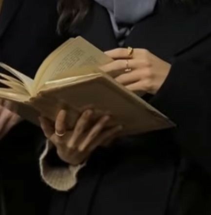 Kitapların ön sözlerini okuyor musunuz yoksa pas mı geçiyorsunuz?