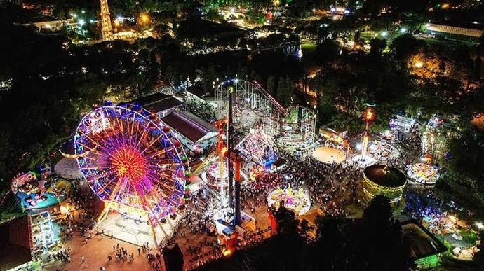 Konser, festival, fuar gibi etkinliklere tek başınıza gider misiniz?