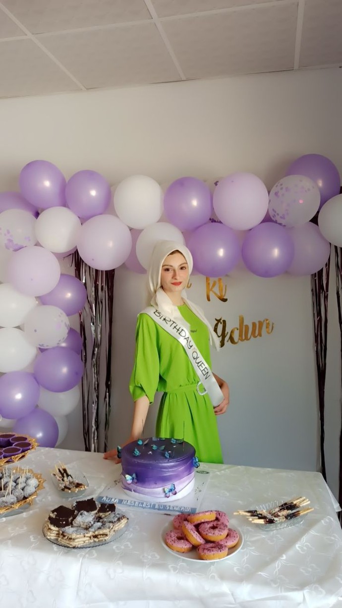 BUGÜN BENİM DOĞUM GÜNÜMM?