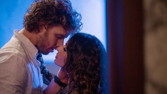 Libidosu yüksek bir erkeği cinsellik ile kendimize aşık edebilir miyiz?