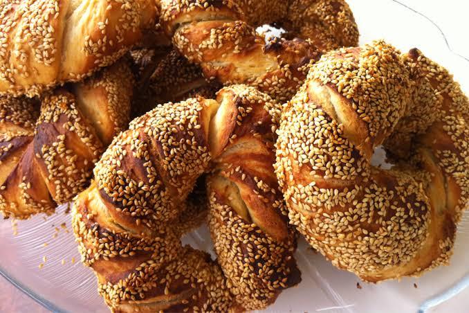 Sabahları poğaça mı tercih edersiniz, simit mi?