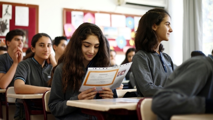 Milli Eğitim Bakanı Tekin: Liselerde sınıf tekrarı sistemi geri geliyor! Sizce doğru karar mı?