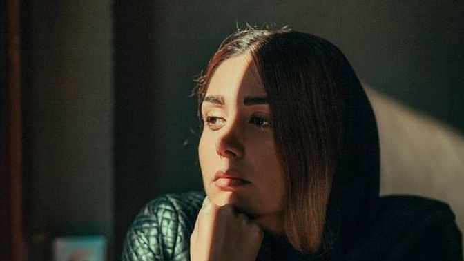 İçinde fırtınalar koparken etrafındaki insanlara bunu belli etmeme gibi bir huyun var mı?