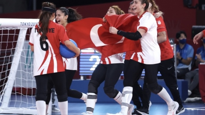 Kadın sporcularımızın gün geçtikçe artması sizce de çok güzel bir şey değil mi?