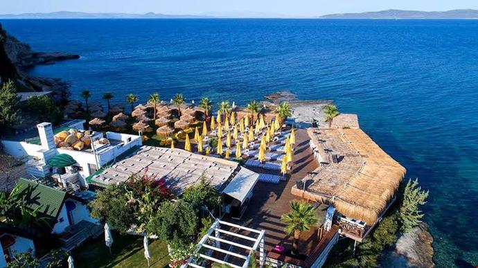 Kilosu nedeniyle beach cluba alınmadı! Bu konuda kim haklı? Sizce doğru bir uygulama mı?