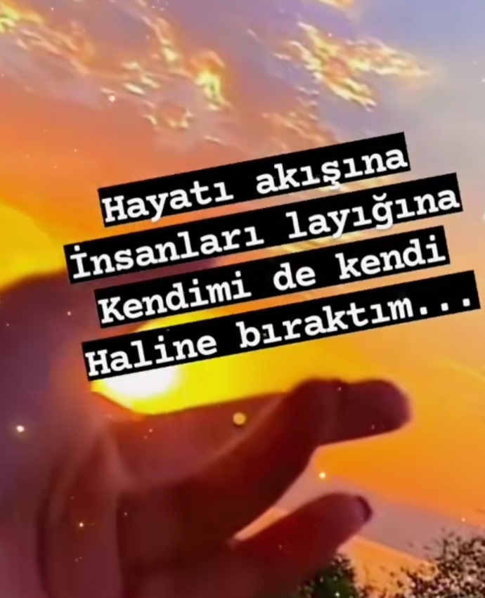 Geceye bir söz, şarkı içinizden ne gelirse bırakır mısınız?