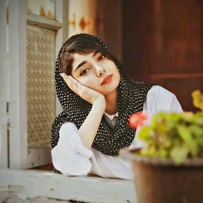 Ne yapalım.. İnsanların gönlüne çiçek ekemem ki..🌿