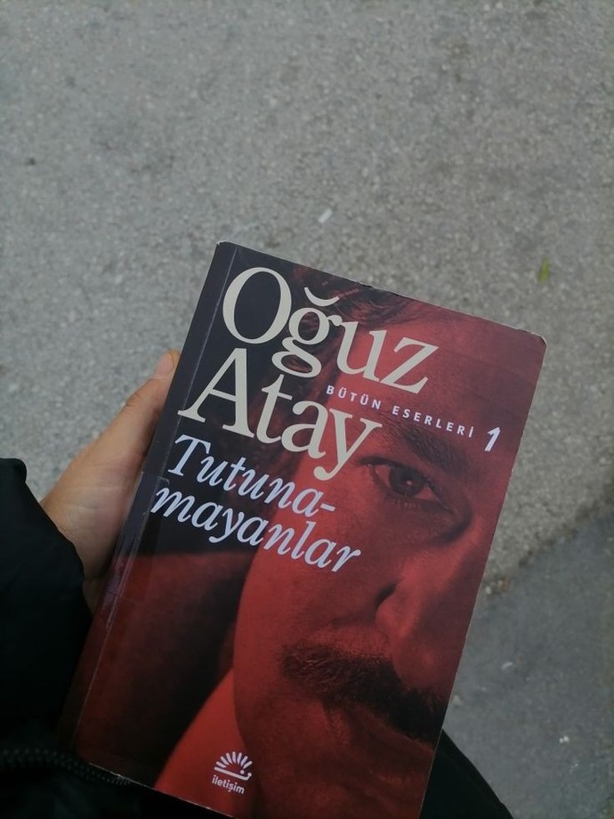 Düzenli kitap okuma alışkanlığınız var mı?