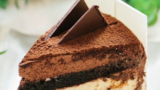 Bu saatte kaç cheesecake dilimi yersiniz?