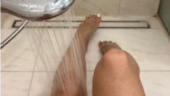 Sıcak suyla mı yıkanırsın, ılık suyla mı?