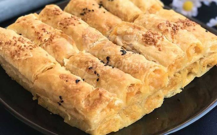 Börek içi tercihi belirlerken en çok hangi iki içi kombine etmeyi seversiniz?