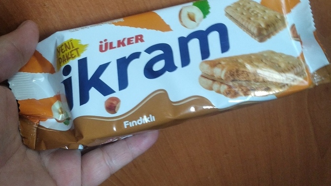 İkram diyorlar parayla veriyorlar insanlara hiç güven kalmamış, biz kime güveneceğiz peki?