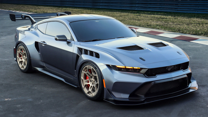 2025 Ford Mustang GTD, 300.000$ Dolardan başlayan fiyatlarla tanıtıldı. Bu kadar hızlı araba ister miydiniz?