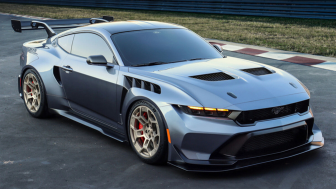 2025 Ford Mustang GTD, 300.000$ Dolar'dan başlayan fiyatlarla tanıtıldı. Bu kadar hızlı araba ister miydiniz?