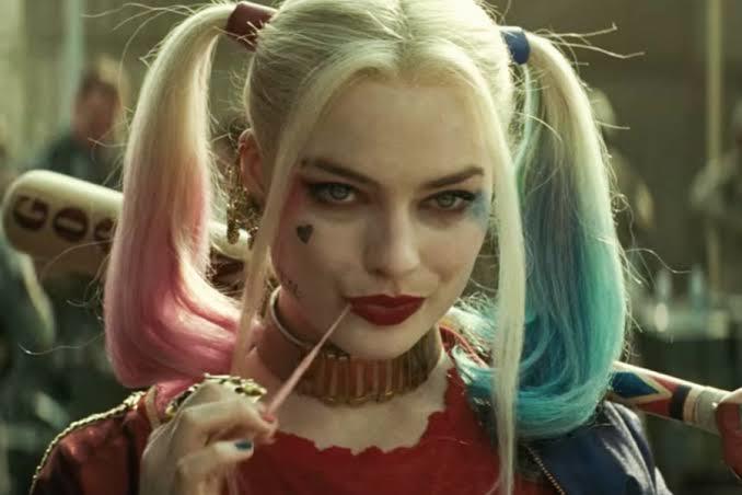 Barbie misin, Harley Quinn mi?