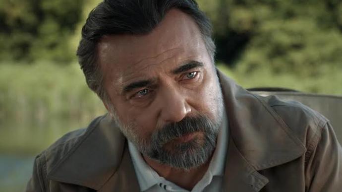 Oktay Kaynarcanın en beğendiğiniz karakteri hangisidir?