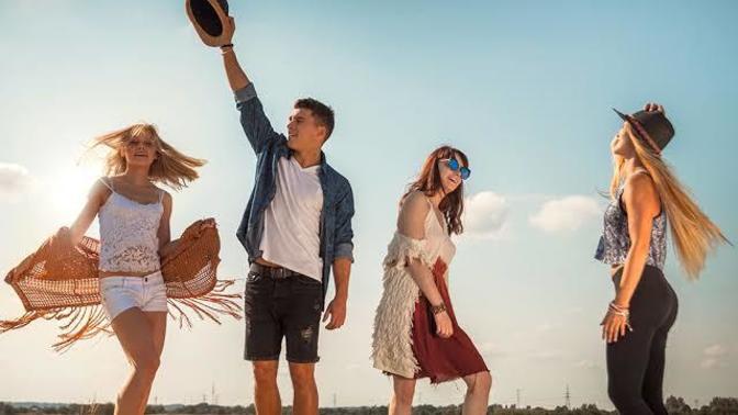 Yazın en çok kullanmayı sevdiğiniz aksesuar hangisi?