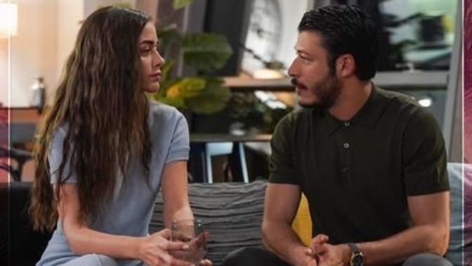 Sevgilimin evine gittim. Arkadaşına eve kız attım gelme diye mesaj attı. Ayrılmalı mıyım?