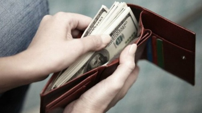 Daha çok para biriktirmeyi mi seversiniz yoksa harcamayı mı?